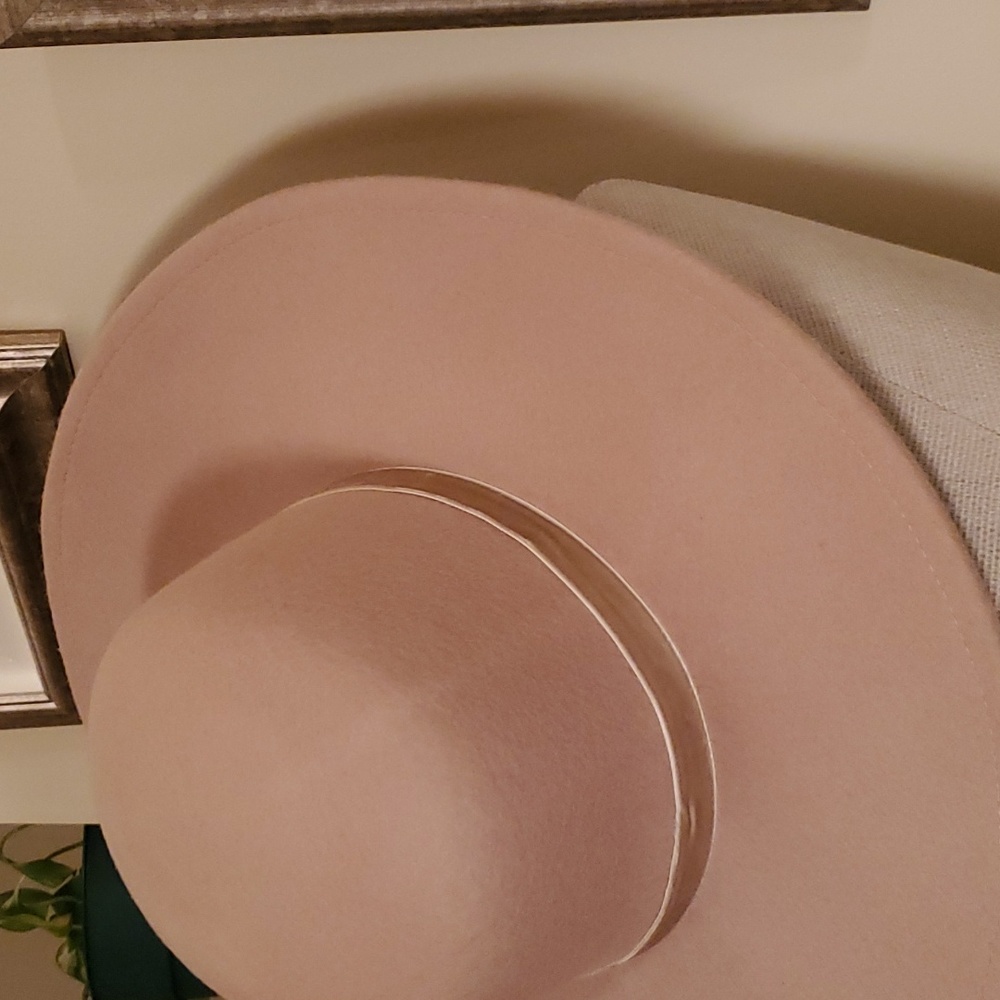 A New Day Wool Hat - Picture 4 of 8